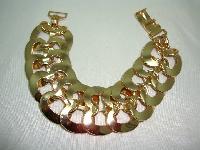 Vintage 50s Attractive Wide Gold Figure of Eight Fancy Link Bracelet 