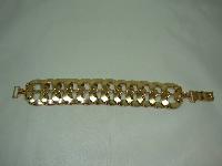 Vintage 50s Attractive Wide Gold Figure of Eight Fancy Link Bracelet 