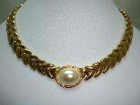 Vintage 80s Quality Wide Gold and Faux Pearl Fancy Collar Necklace 