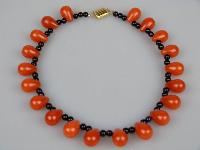 Amazing Teardrop Shaped Cornelian Bead and Black Glass Collar Necklace