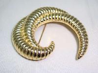 Vintage 80s Swirl Design Textured Gold Brooch Signed Saron