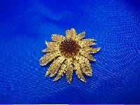 Vintage 60s Signed Sarah Cov Fabulous Gold Amber Glass Flower Brooch 
